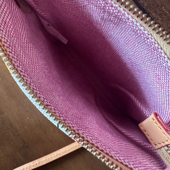 Dooney & Bourke $248 MSRP Milwaukee Brewers Crossbody Bag - Picture 7 of 13